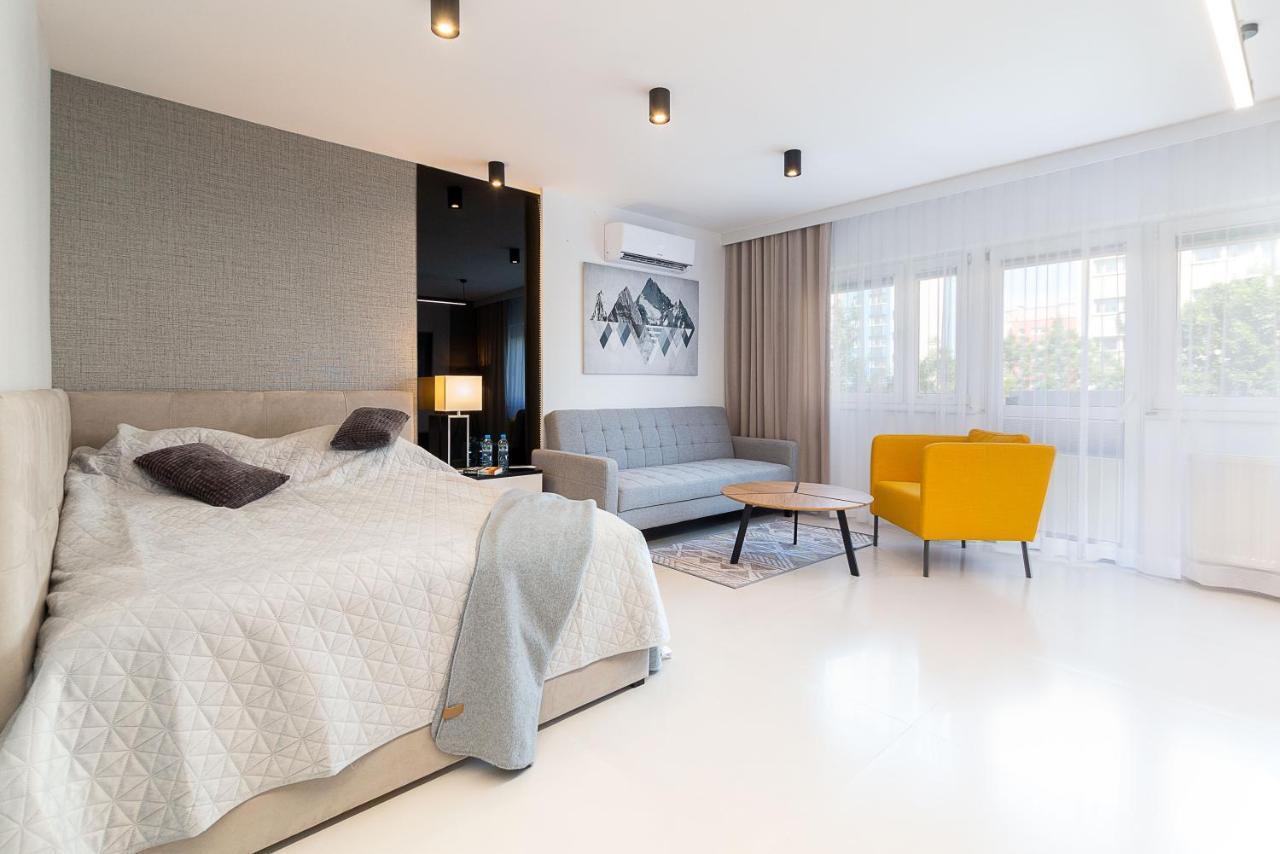 Studio Silesian Vip City Centrum Free Parking Zabrze Dış mekan fotoğraf